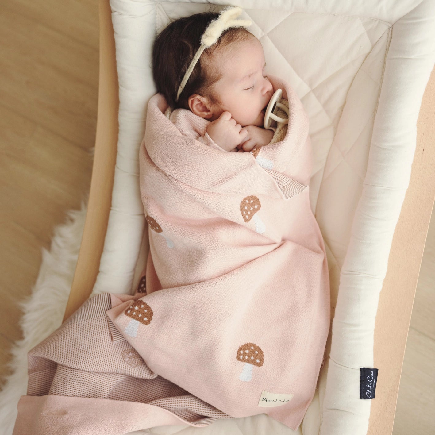 100% Luxury Cotton Swaddle Blanket - Mushroom - Pink and Blue